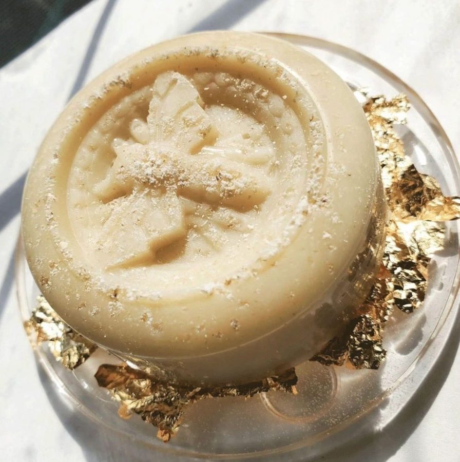 Beeswax oatmeal soap